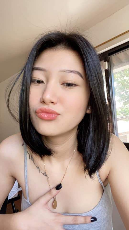 Ham muốn mãnh liệt vì đọc tiểu thuyết khiêu dâm